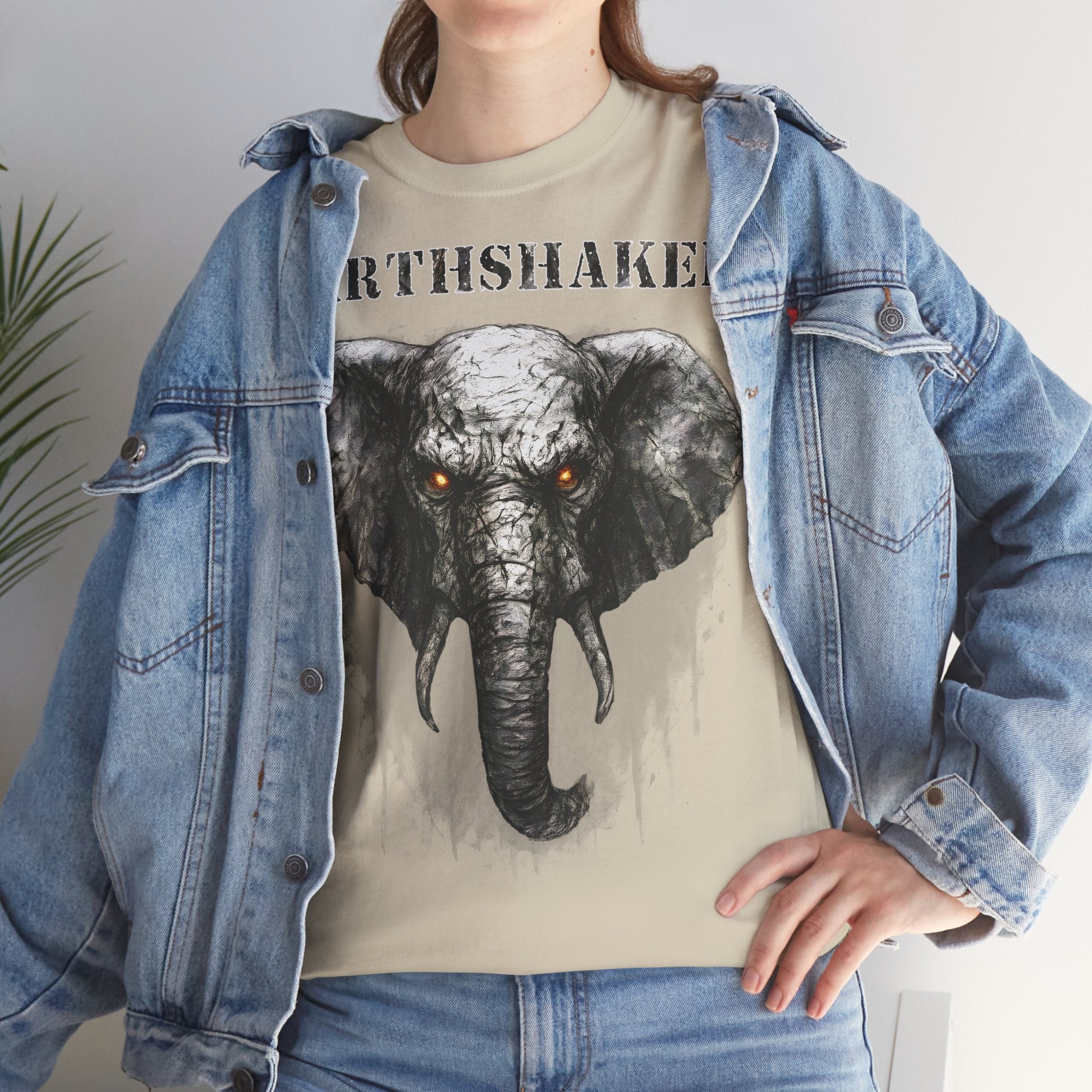 Elefant - Earthshaker: Frontprint, Unisex T-Shirt - Animal-Collection