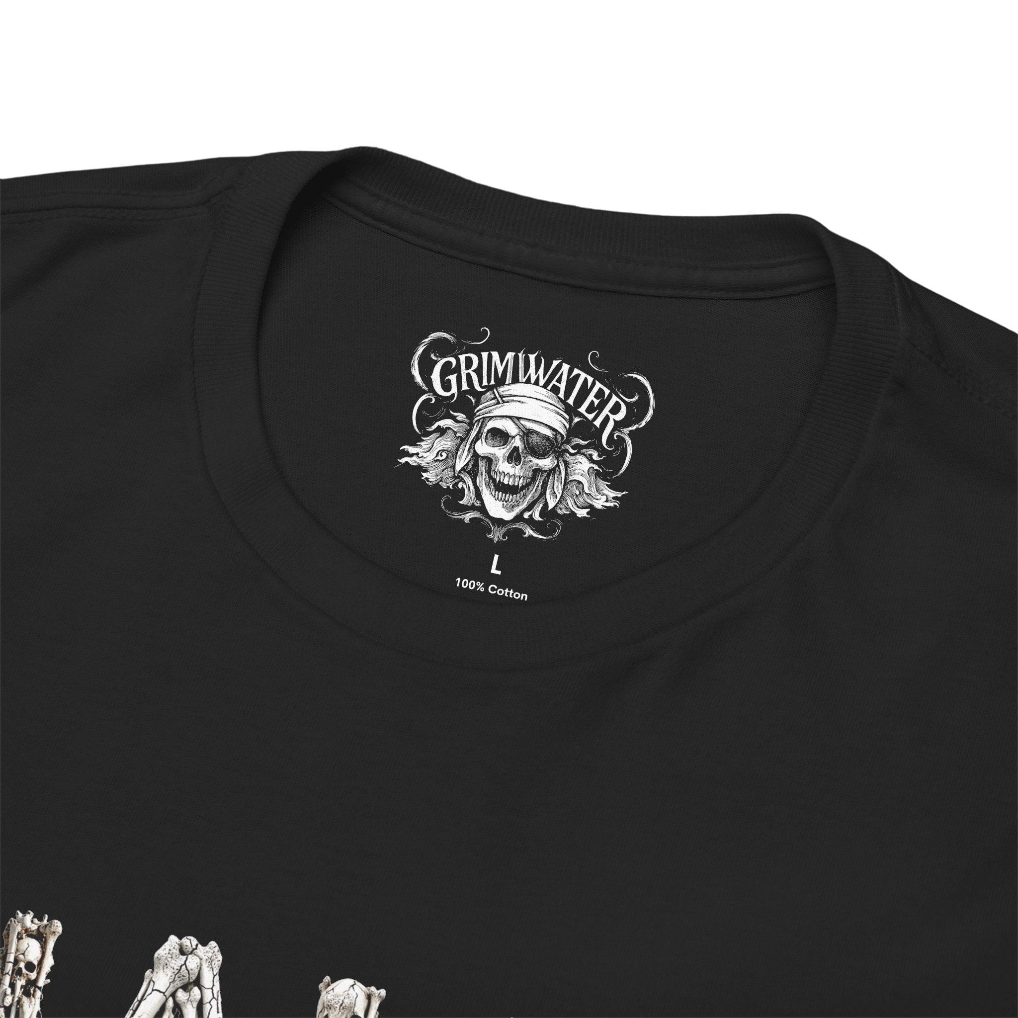 Halle: Front-/Backprint, Unisex T-Shirt **Grimwater-Edition**