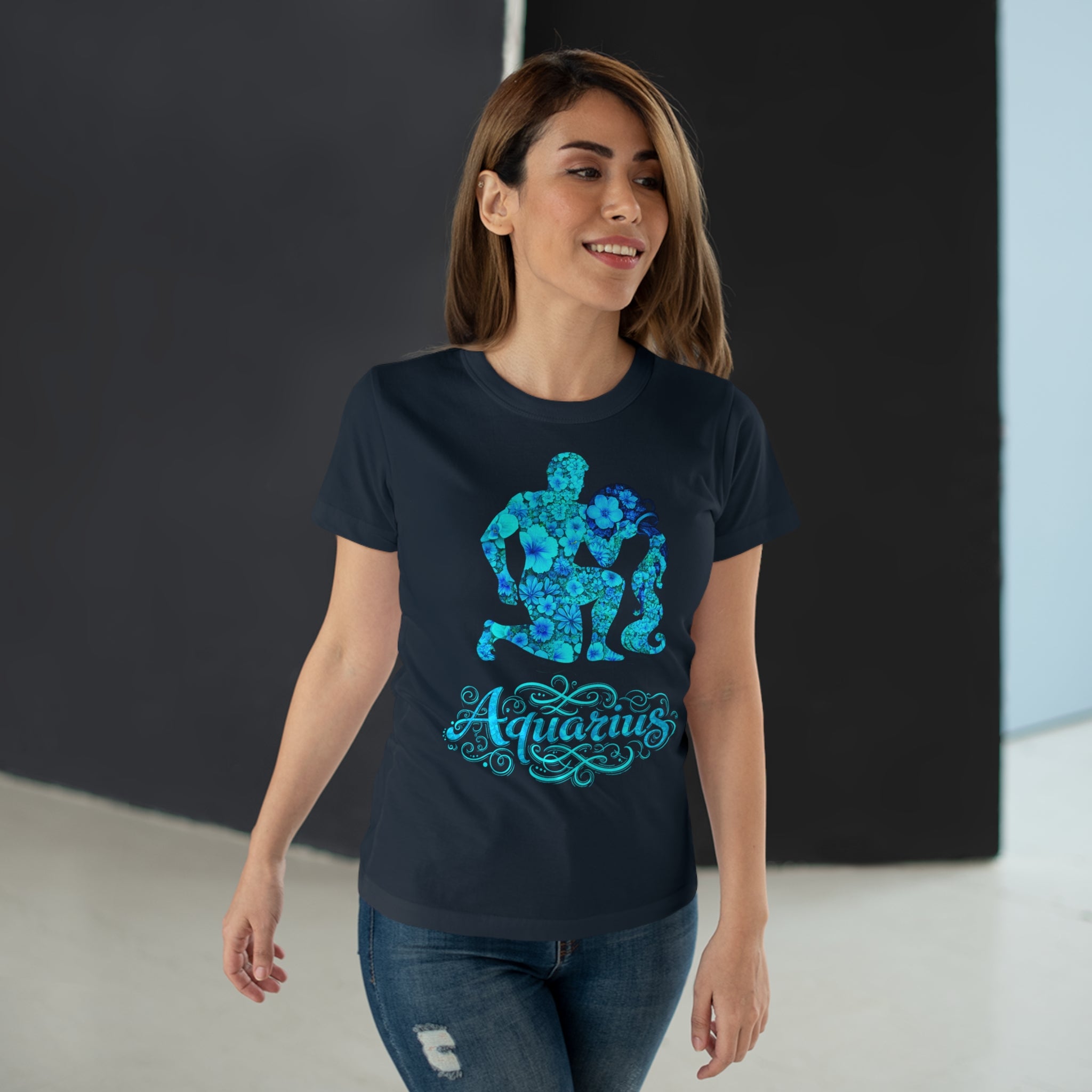 Wassermann: Frontprint, Womens' T-Shirt, florales Sternzeichen, Zodiac Astrologie (Aquarius)
