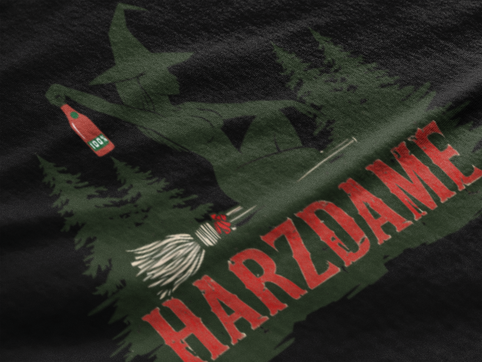 Harzdame, Ladies V-Neck, black and white versions