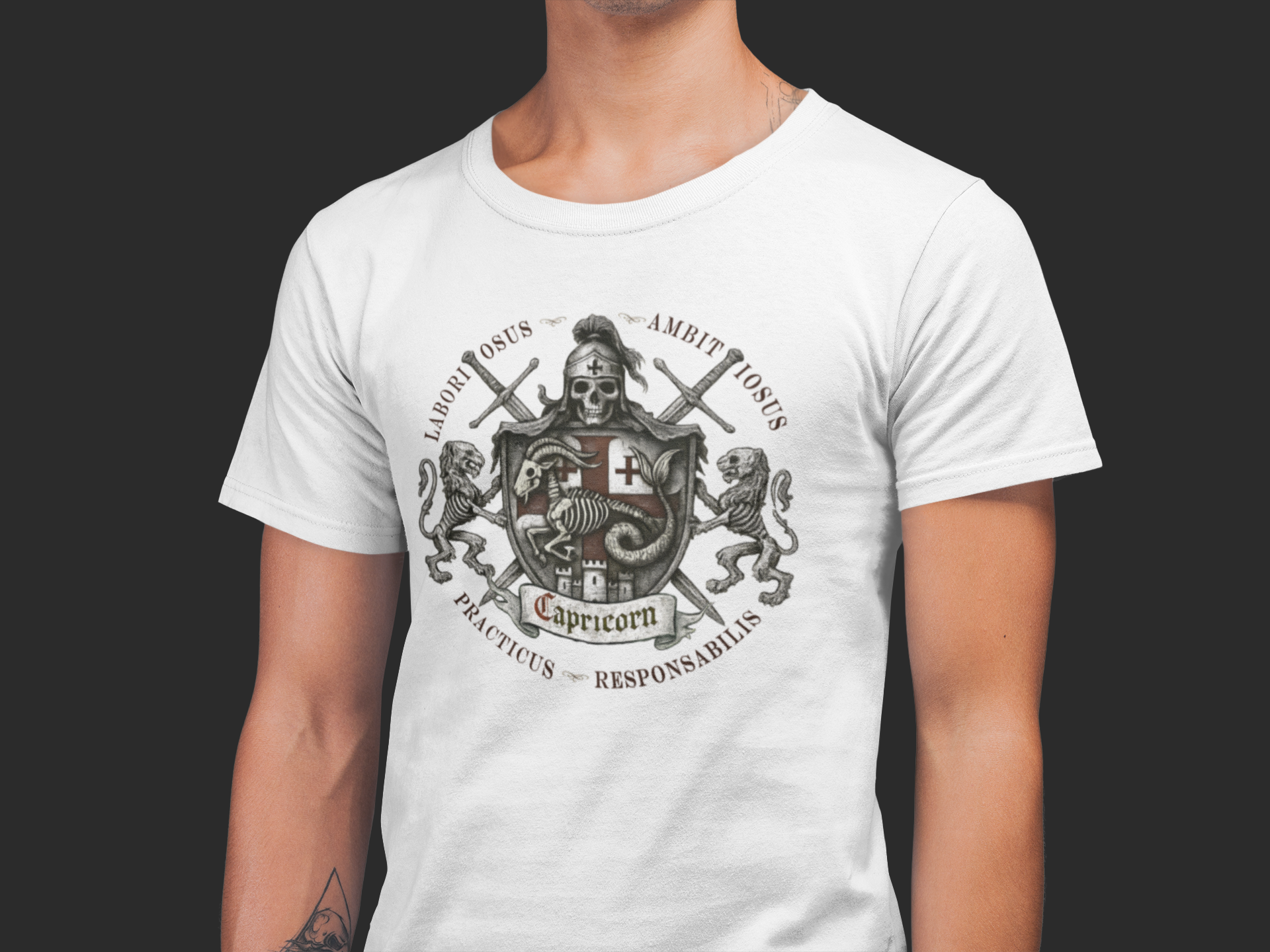 Steinbock: Frontprint, Unisex T-Shirt **Grimwater-Edition** Sternzeichen Astrologie (Capricorn)