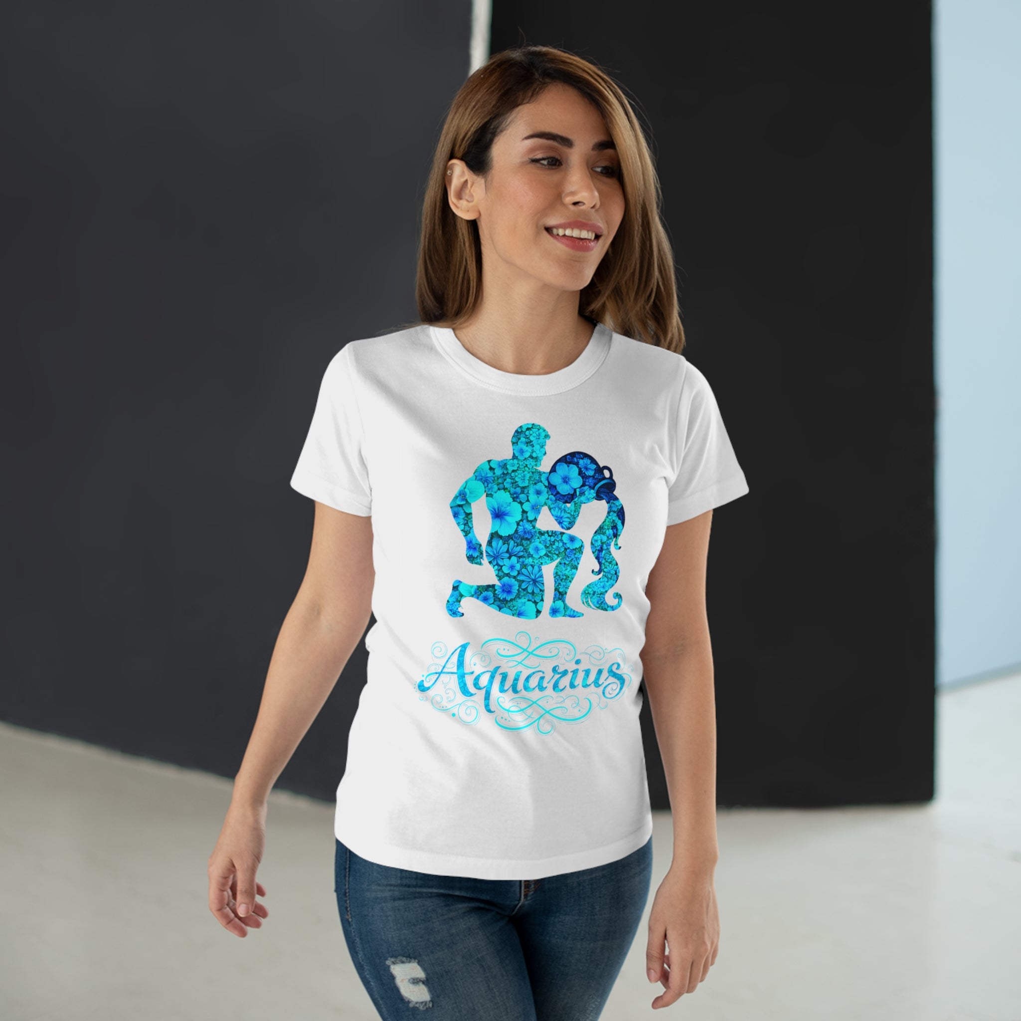 Wassermann: Frontprint, Womens' T-Shirt, florales Sternzeichen, Zodiac Astrologie (Aquarius)