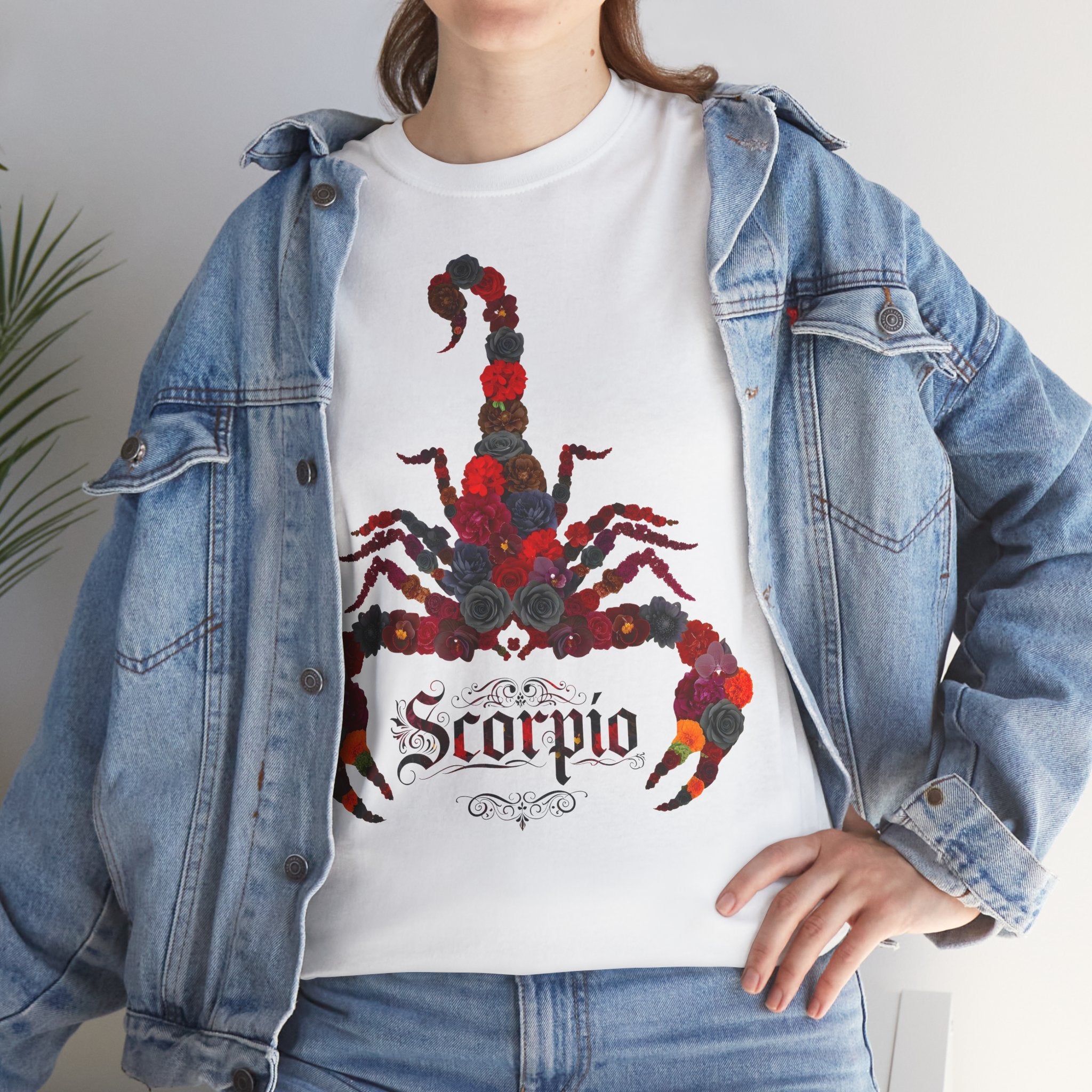 Skorpion: Frontprint, Unisex T-Shirt - Florales Sternzeichen Astrologie (Scorpio)