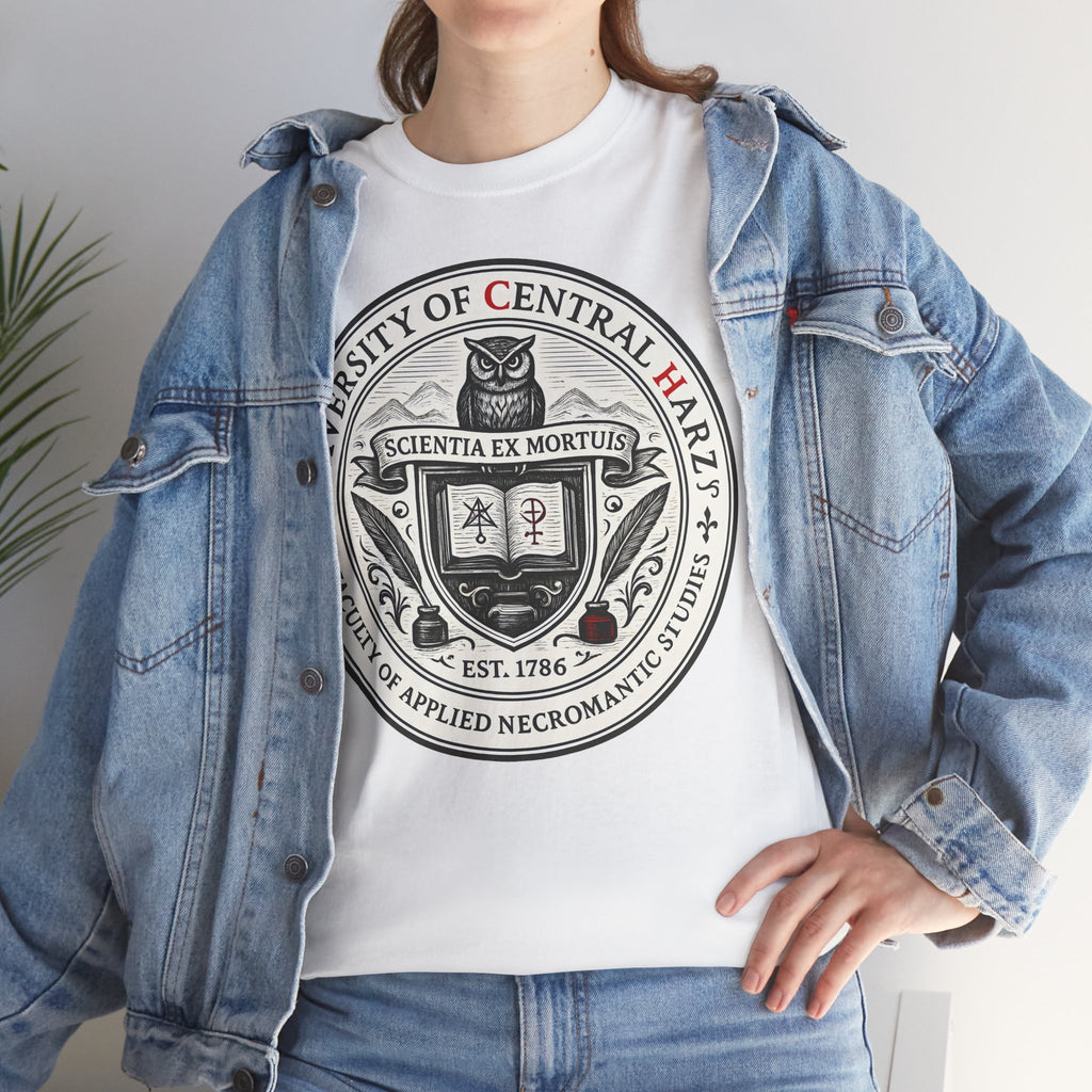 University of Central Harz: Frontprint, Unisex T-Shirt **Grimwater-Edition**
