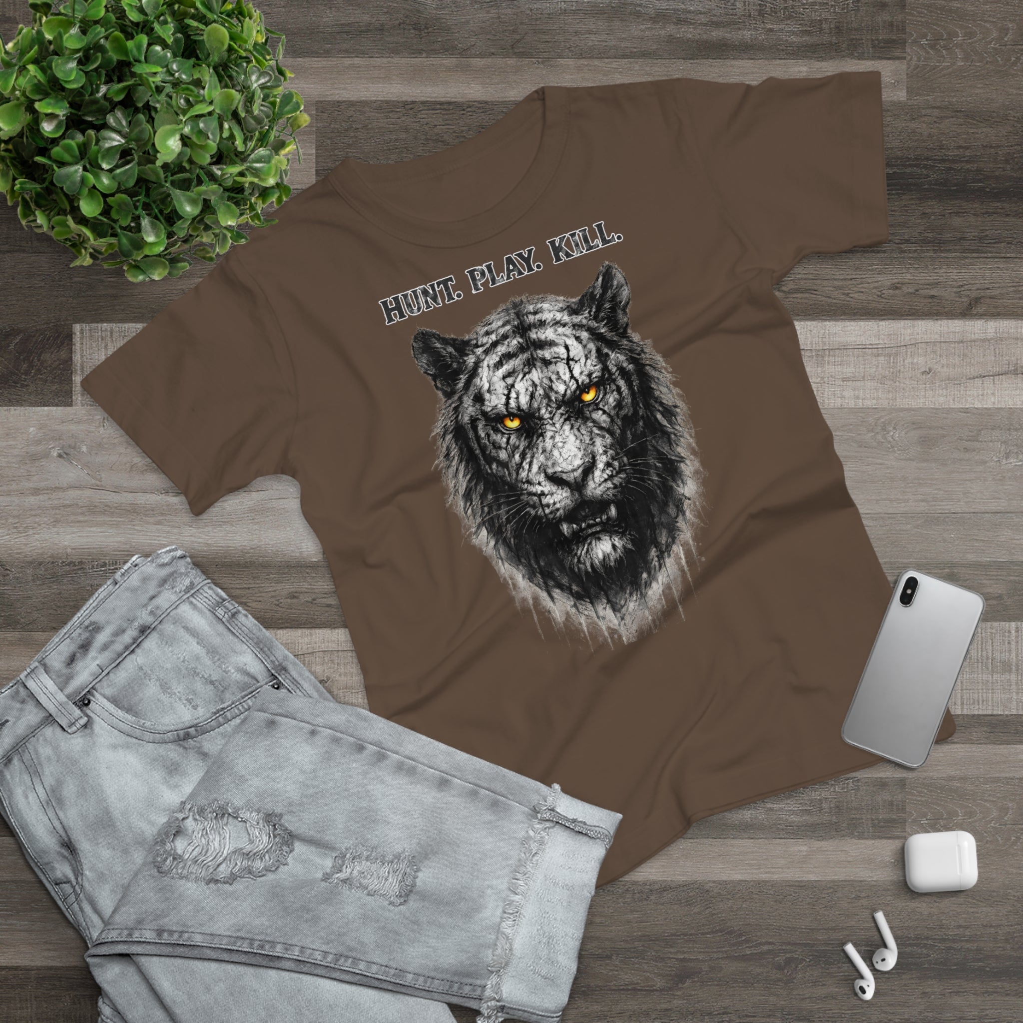 Tiger: Frontprint, Womens' T-Shirt - Animal-Collection
