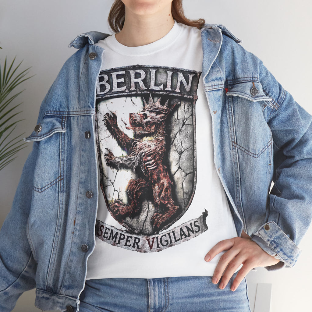 Berlin Bear - Semper Vigilans: Frontprint, Unisex T-Shirt **Grimwater-Edition**
