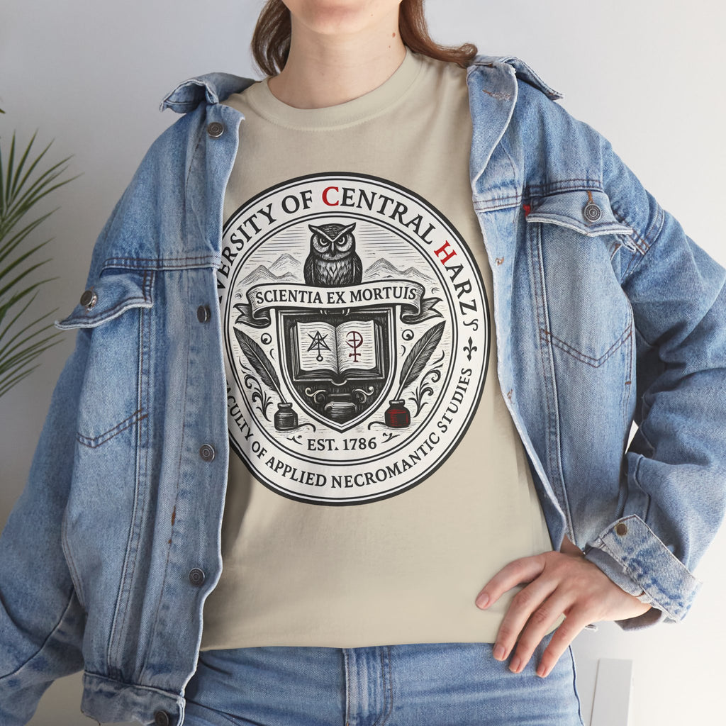University of Central Harz: Frontprint, Unisex T-Shirt **Grimwater-Edition**