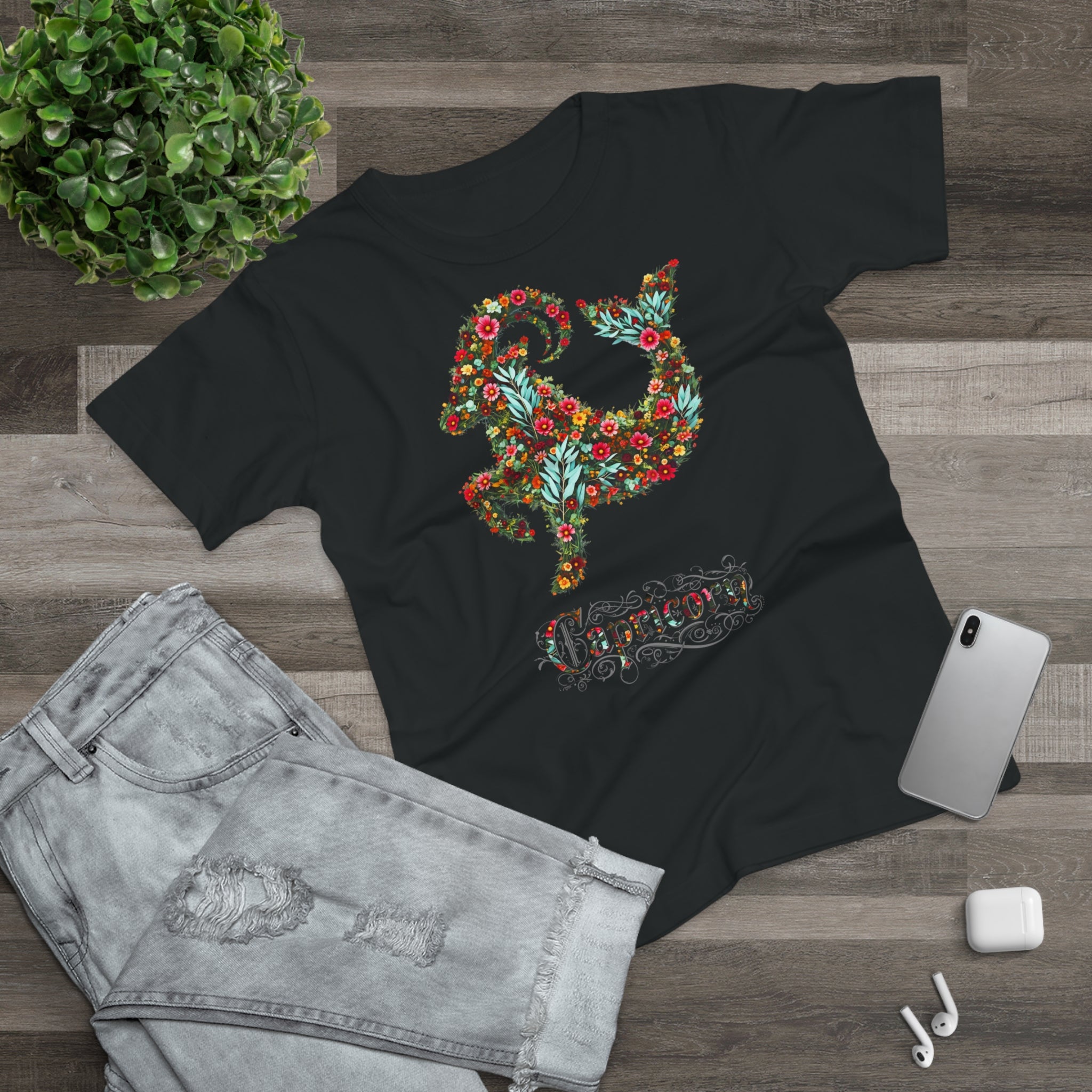 Steinbock: Frontprint, Womens' T-Shirt, florales Sternzeichen, Zodiac Astrologie (Capricorn)