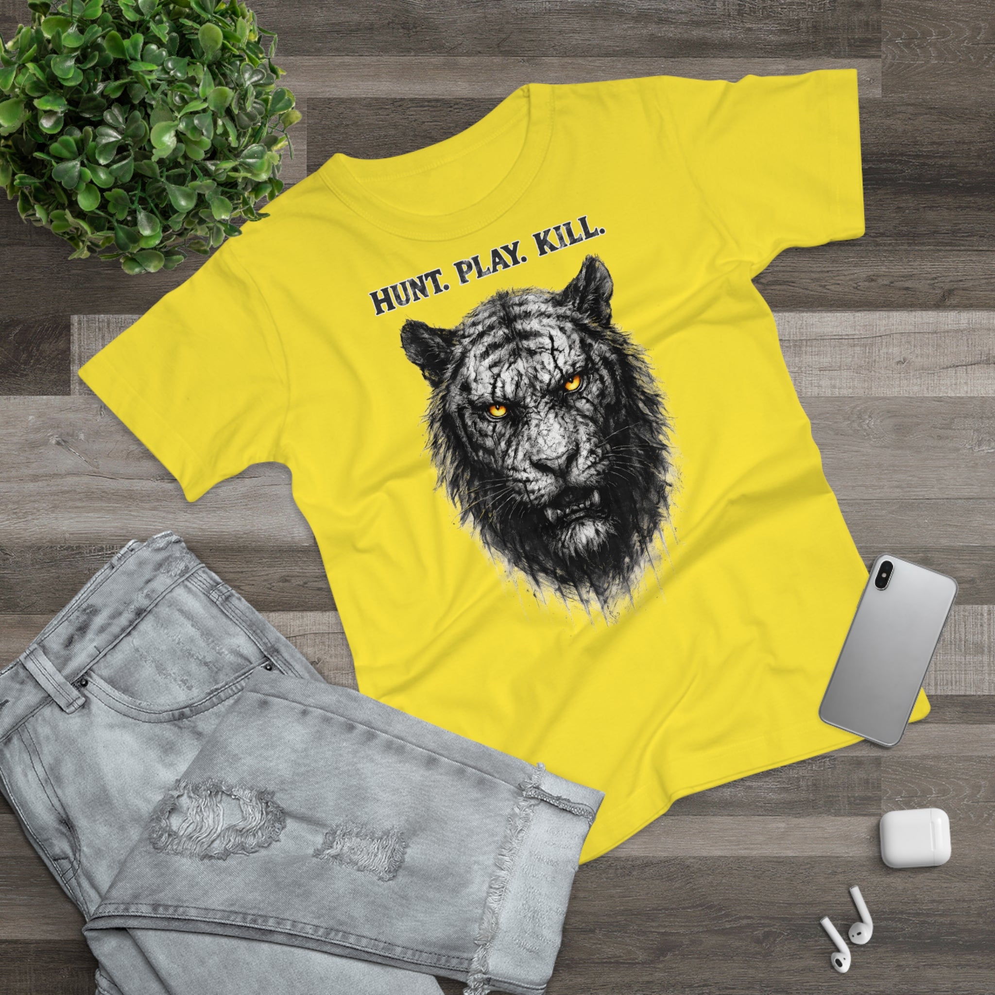 Tiger: Frontprint, Womens' T-Shirt - Animal-Collection