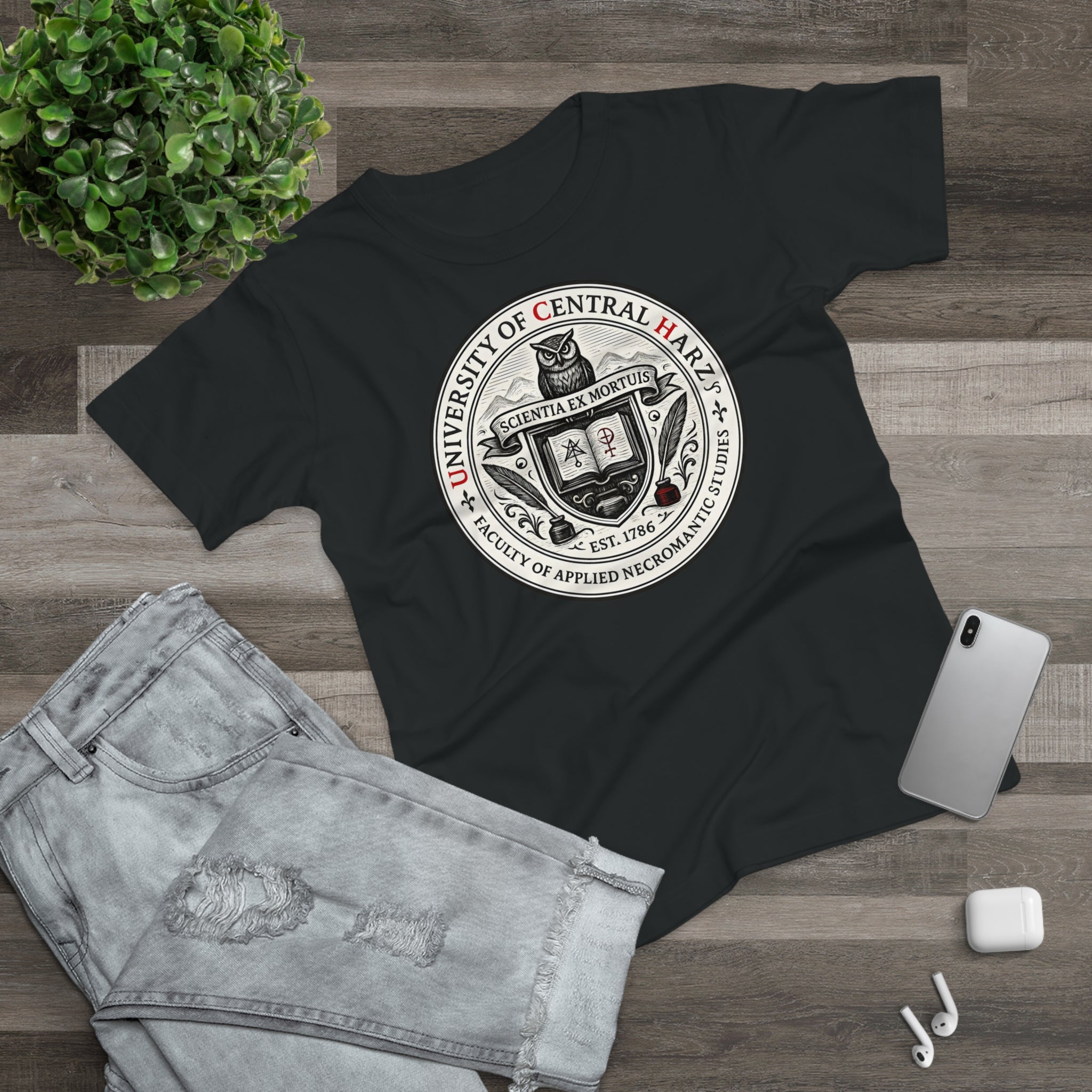 University of Central Hartz: Frontprint, Womens' T-Shirt **Grimwater-Edition**