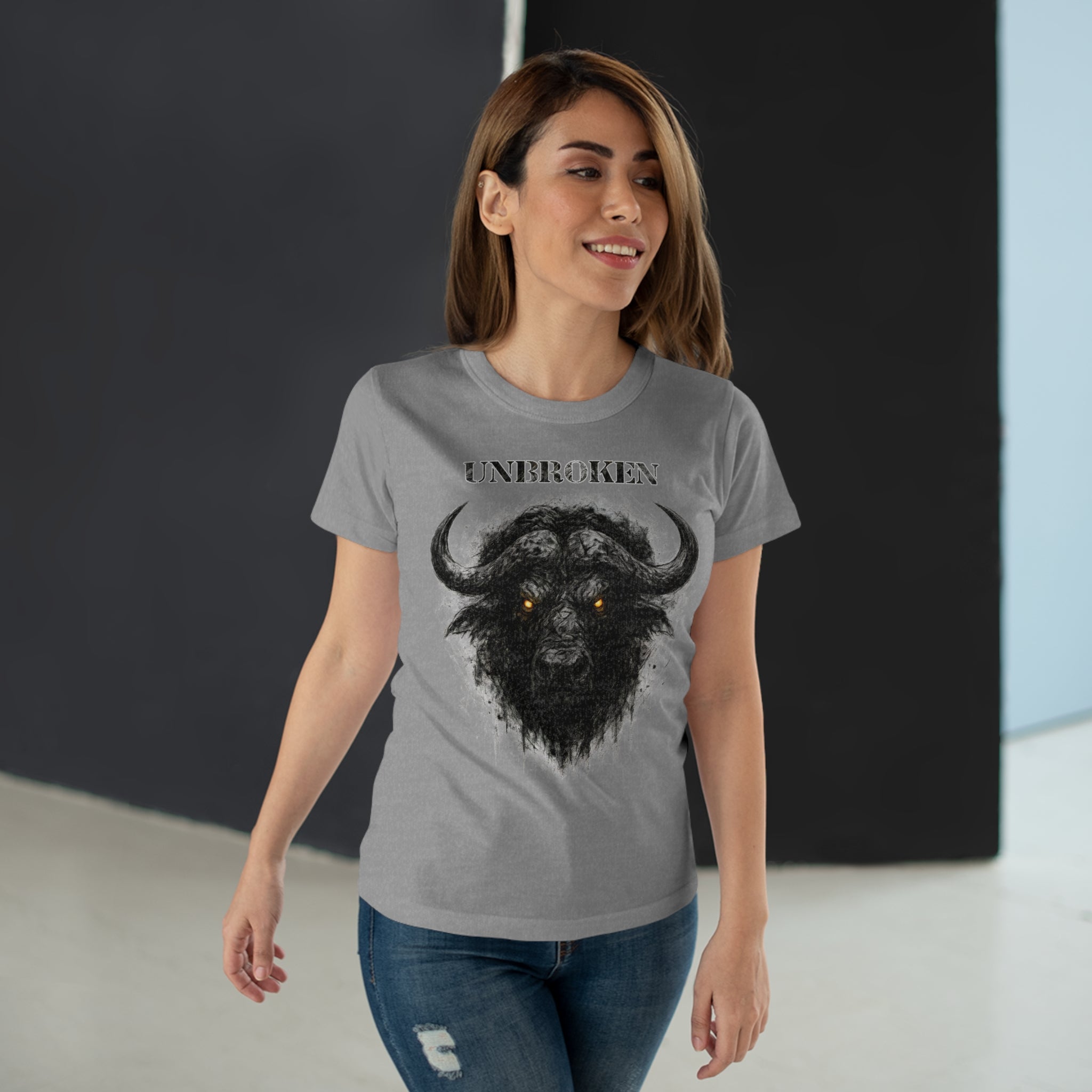 Büffel: Frontprint, Womens' T-Shirt - Animal-Collection